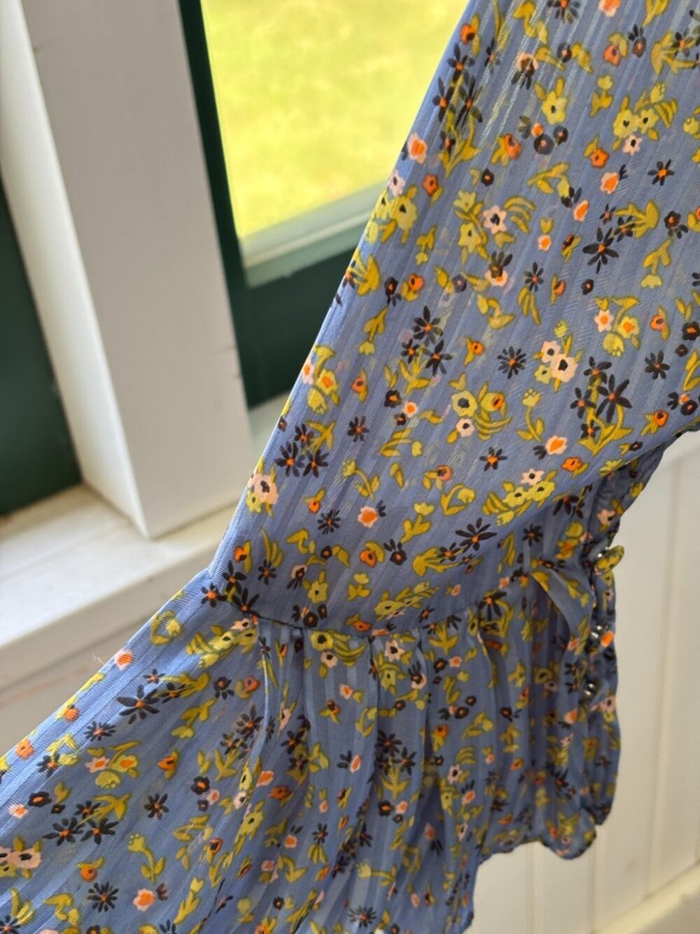 Free People Ruffle Floral Mini Dress | Periwinkle Blue | Size 6 | Like New - Picture 3 of 7